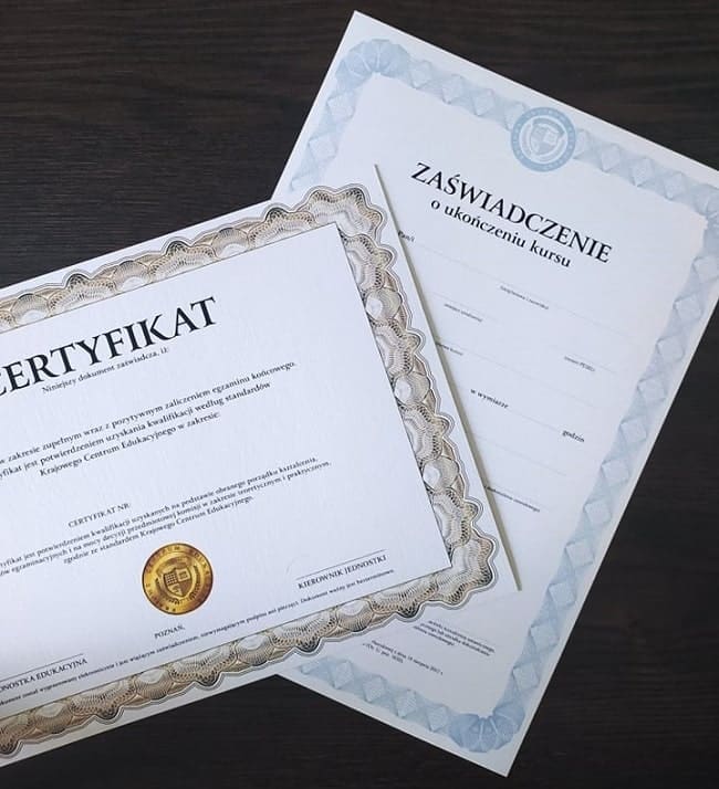 zaświadczenie MEN i certyfikat KCE, które otrzymuje się po ukończeniu kursu kadry i płace